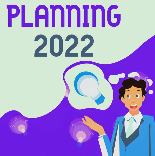 Writing displaying text Planning 2022. Business showcase Ξεκινήστε με το τέλος στο Mind Positioning Μακροπρόθεσμοι Στόχοι Ο άνθρωπος παρουσιάζει καινοτόμες ιδέες επιτυγχάνοντας επιτυχή ολοκλήρωση του έργου. — Φωτογραφία Αρχείου