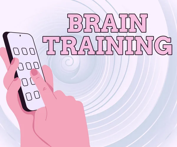 Escrevendo exibindo texto Brain Training. Palavra Escrita em atividades mentais para manter ou melhorar as habilidades cognitivas Mãos Segurando Dispositivo Tecnológico Pressionando Botão de Aplicação. — Fotografia de Stock