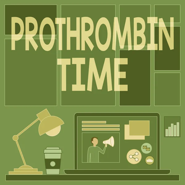 Prothrombin saatini gösteren metin işareti. İş konsepti, kahve fincanının yanında dizüstü bilgisayarda kan pıhtılaşması oluşturma ve çalışma sürecini gösterme yeteneğinizi değerlendirir.. — Stok fotoğraf