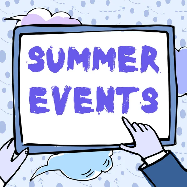 Tekst bijschrift met Summer Events. Bedrijfsoverzicht Feestdagen die plaatsvinden tijdens de zomer Handen vasthouden Papier Toon nieuwe ideeën omringd met sterren. — Stockfoto