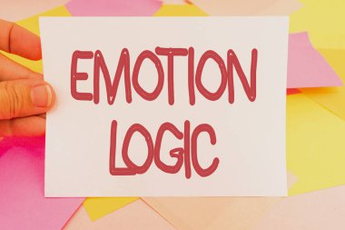 Kavramsal mantık mantığı. İş genel bakış Yüreği veya Zekâ Ruhu veya Zekâ Karmaşası Eşit Denge Koleksiyon Ofisi Kırtasiyesi Fotoğrafı Tablo Üzerine yerleştirildi