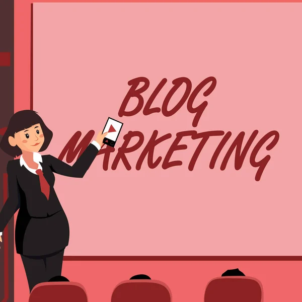 Handschrift Blog Marketing. Business concept elk proces dat publiceert of adverteert een website via blog Vrouw Holding Remote Control Presenteren van de nieuwste ideeën op de achtergrond scherm. — Stockfoto