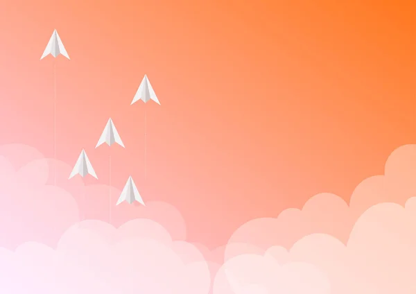 Cinco aviones de papel volando por el cielo rodeados de nubes que representan la consecución de objetivos. Aviones de cartón alcanzando horizonte simbolizando con éxito la realización de proyectos. — Archivo Imágenes Vectoriales