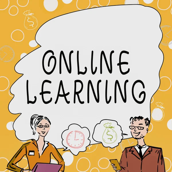 Χειρόγραφο κείμενο Online Learning. Επιχειρηματική ιδέα Larning με τη βοήθεια του Διαδικτύου και ένα μέλος της ομάδας υπολογιστών Κοιτάζοντας Whiteboard Brainstorming Νέες λύσεις. — Φωτογραφία Αρχείου