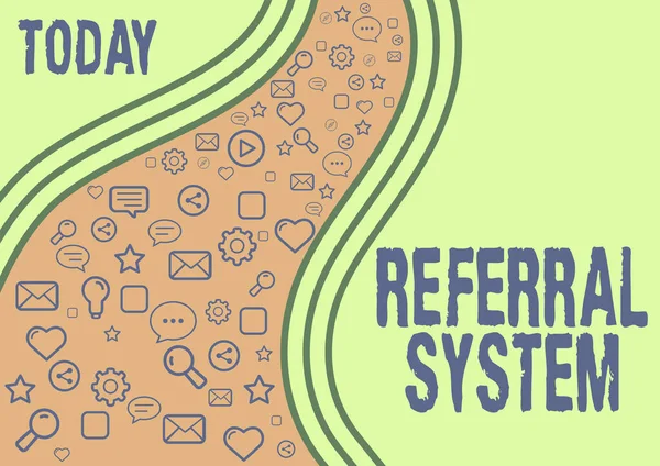 Kézírás jel Referral System. Szó küldése saját beteg egy másik orvos a kezelés Ikonok szimbolizálja az online kommunikációs kollégák elérését csapatmunka. — Stock Fotó