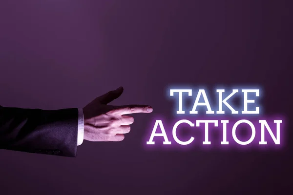 概念表示Take Action Businessのアイデアは 誰かが何かをしたり 今すぐ反応したりすることを助言します 47342 — ストック写真