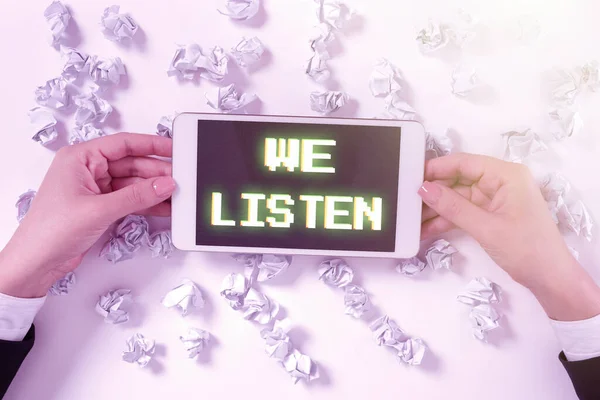 Tekst Met Inspiratie Listen Internet Concept Group Showing Willing Hear — Stockfoto