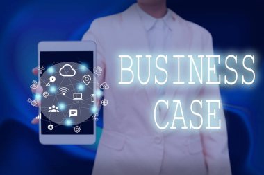 Kavramsal başlık İş Davası, İş Vitrini Teklifi Sözlü Sunum Yapıyor Yeni Görev Kadını Cep Telefonu Baskı Ekranı Geleceğin Teknolojisini Gösteriyor