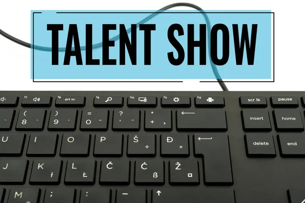 Sinal Texto Mostrando Talent Show Ideia Negócio Competição Artistas Mostram — Fotografia de Stock