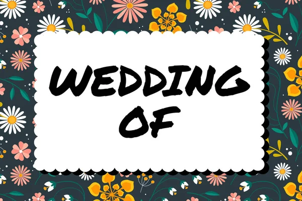 Wedding 제목의 본문을 사업적 남자와 부부로서 색깔의 꽃으로 장식된 Frame — 스톡 사진