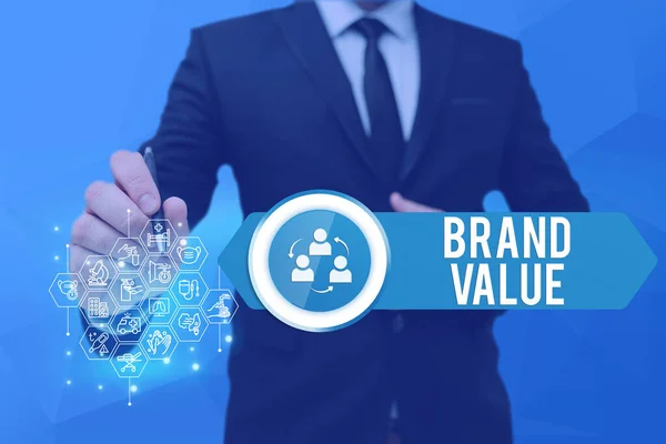브랜드 Brand Value 이름을 사용하는 비즈니스 회사는 Man Holding Screen — 스톡 사진