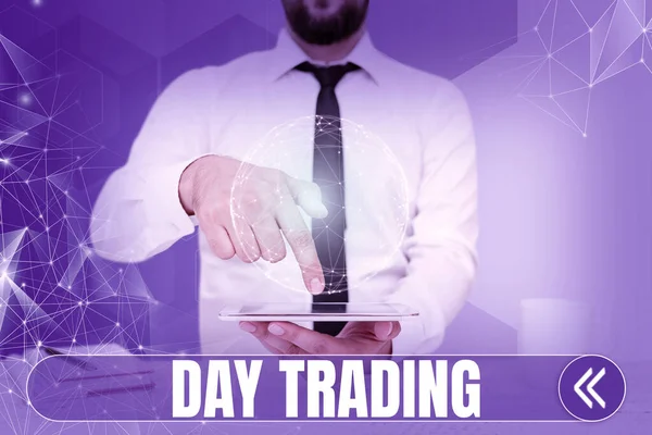 Sign Exibindo Day Trading Visão Geral Negócios Títulos Especificamente Compra — Fotografia de Stock