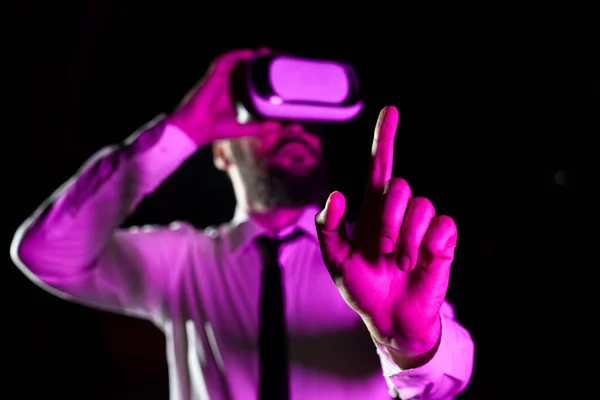 Businessman Wearing Headset Enjoying Virtual Reality Simulator — Φωτογραφία Αρχείου