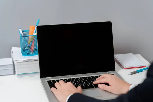 Businesswoman Typing Recent Updates Lap Top Keyboard Desk — Stock fotografie