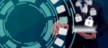 Yetişkin Dokunuşu Akıllı Teknoloji ve Kilit Sistemi Tablet ile Sunuluyor