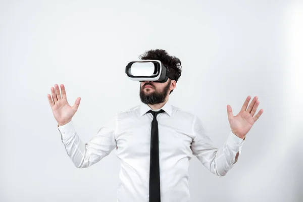 Man Wearing Glasses Andpresenting Important Messages Hands — Foto Stock