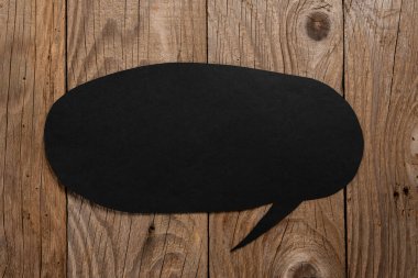 İçinde önemli bilgiler yazılı yuvarlak konuşma baloncuğu.