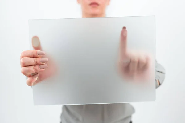 Woman Holding Banner Promoting Company Brand Achieve Goals — Φωτογραφία Αρχείου