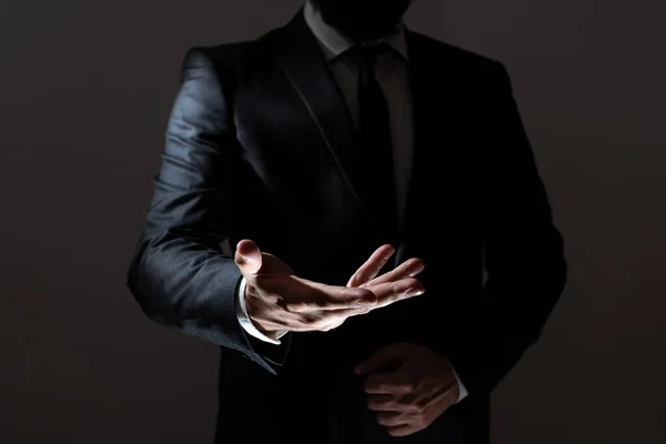 Businessman Suit Holding Important Infortmations One Hand — Φωτογραφία Αρχείου