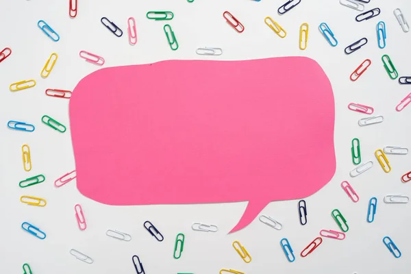 Colorful Paperclips Placed Speech Bubble Important Information — Foto Stock