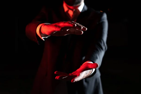 Businessman Presenting Important Informations Hands — Fotografia de Stock