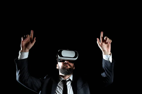 Man Wearing Virtual Reality Simulator Raising Hand Training — Fotografia de Stock