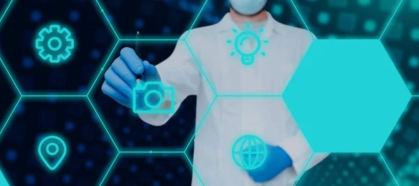 Doctor Pointing Pen Digital Hexagon Showing Modern Technology — Stockfoto