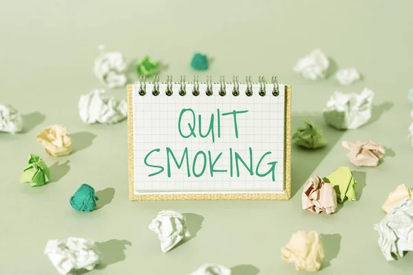 Hand Writing Sign Quit Smoking Word Discontinuing Stopping Use Tobacco — Fotografia de Stock