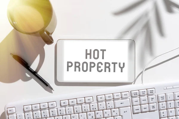 Hand Writing Sign Hot Property Business Idea Something Which Sought — Zdjęcie stockowe