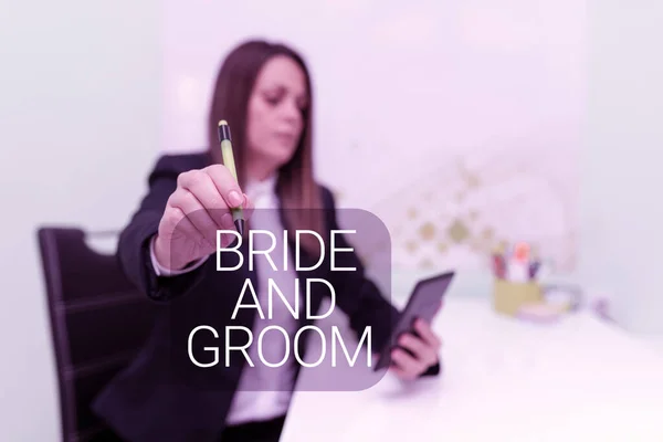 Conceptual Display Bride Groom Business Approach Man Who Get Married — Zdjęcie stockowe