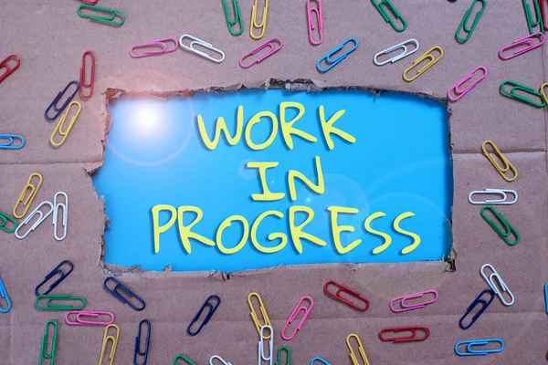 Writing Displaying Text Work Progress Business Showcase Job Still Being — Stock Photo, Image