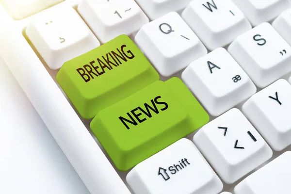 Text Caption Presenting Breaking News Business Approach Special Report Announcement — Fotografia de Stock