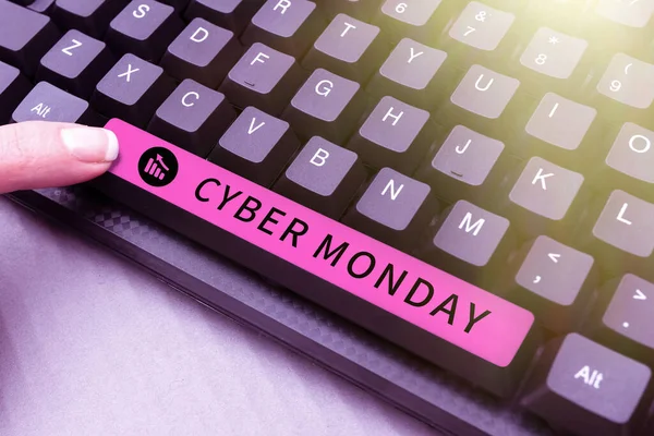 Sign Displaying Cyber Monday Word Marketing Term Monday Thanksgiving Holiday — ストック写真