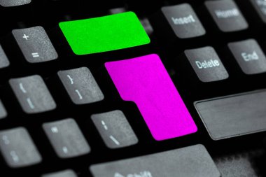 Bilgisayar Klavyesi ve Sembol. İletişim için Bilgi Ortamı.