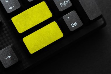 Bilgisayar Klavyesi ve Sembol. İletişim için Bilgi Ortamı.