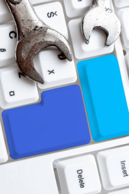 Editing And Retyping Report Spelling Errors, Typing Online Shop Inventory