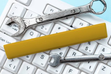 Hastane Kayıtları ve Raporları Yazılıyor, Yeni Ebook Okuma Programı oluşturuluyor