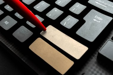 Firewall Program Kodları, Daktilo Kuralları ve Yönetmelik Kitabı Yazılıyor