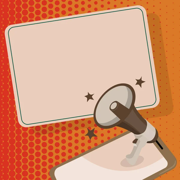 Ayrıntılı Rapor Veren Önemli İleti Gösteren Megafon