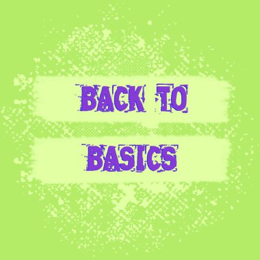 Temel İşletme Fikri 'ne Geri Dönüş Yazısını Gösteren İlham Basit Temel Şeyleri Geri Döndür Temel Temel Kadın Bir Tablet Tutuyor ve Önemli Veriler İçin Güvenliğe Baskı Yapıyor.