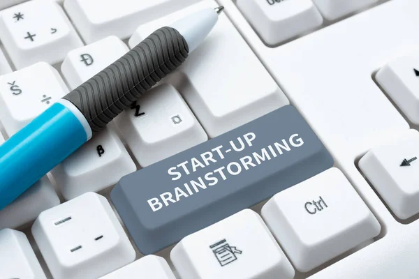 Sinal Escrita Mão Iniciar Brainstorming Ideia Negócio Trabalho Equipe Para — Fotografia de Stock