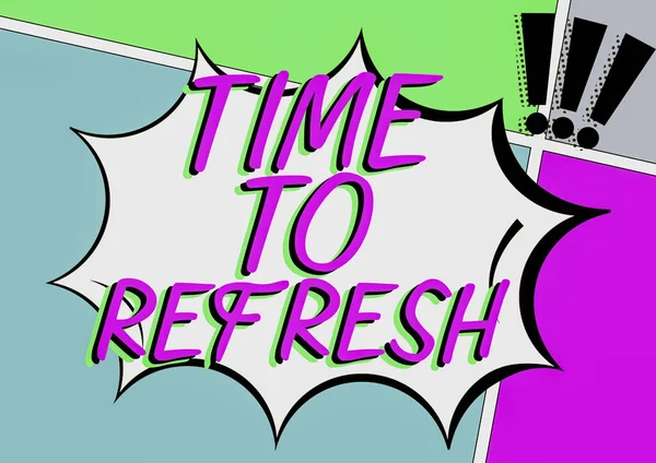 El yazısı tabelasını yenileme zamanı, iş fikrini yenilemek için uygun zaman veya iş dünyası için elle dijital sembollerle sunan takım elbiseli adamı yenileyecek strateji.