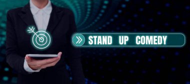Stand Up Comedy 'yi gösteren metin işareti, Komedyen' in canlı seyirci önünde iki parmağıyla işaret ederek yeni fikirleri sunduğu anlamına geliyor..