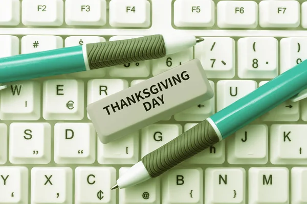 Inspiration Visar Tecken Thanksgiving Day Word Skrivet Fira Tacksamhet November — Stockfoto