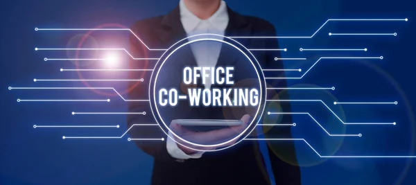 Tekst Pokazujący Inspirację Office Working Business Concept Usługi Biznesowe Udostępniające — Zdjęcie stockowe