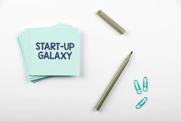 Inspiratie Met Uithangbord Start Galaxy Word Written Newly Appeared Business — Stockfoto
