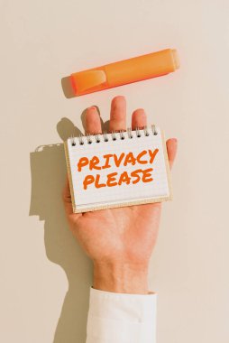 Kavramsal gösteriş mahremiyeti. Birini kişisel alanınıza saygı duyması için memnun etmek. Kişisel alanınıza saygı göstermesini istemek.