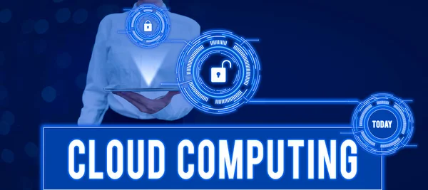 Handschriftliche Zeichen Cloud Computingverwenden Sie Ein Netzwerk Von Remote Servern — Stockfoto