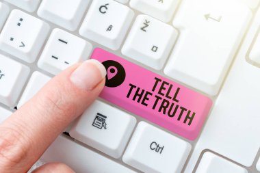 Kavramsal gösteriş Gerçekleri itiraf et Birinin gizli kalmasını istediği bazı kişisel gerçekleri, İnternet kavramını itiraf et Birinin gizli kalmasını istediği bazı kişisel gerçekleri