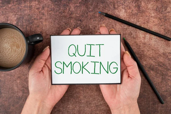 Text Showing Inspiration Quit Smoking Business Idea Discontinuing Stopping Use — Stock Photo, Image